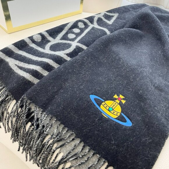 Vivienne Westwood Saturn Scarf - Picture 14 of 16